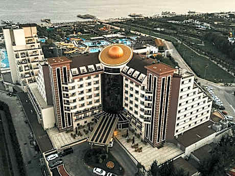 Saturn Palace Resort