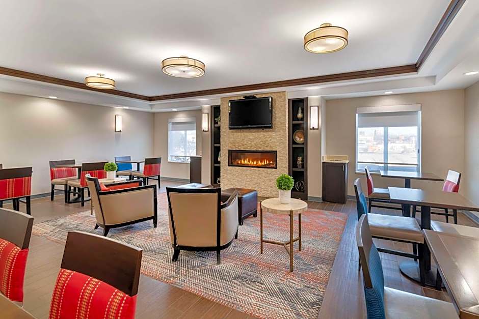 Comfort Inn Manchester Airport