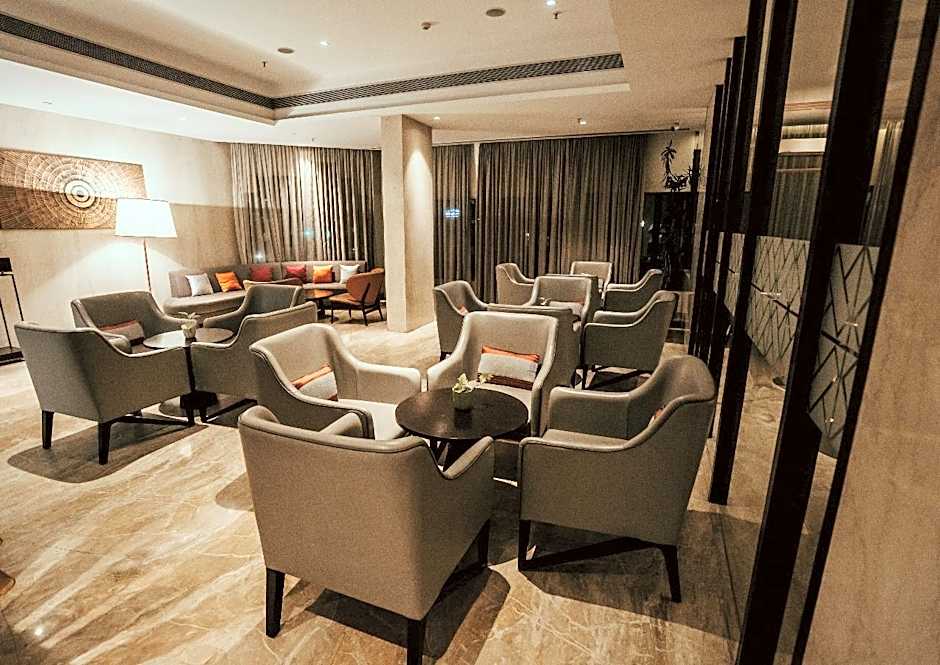 The Pride Nagpur Hotel