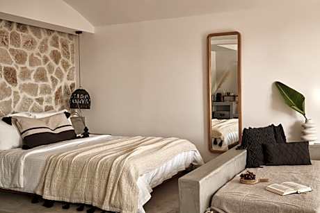 Junior Suite with Indoor Jacuzzi