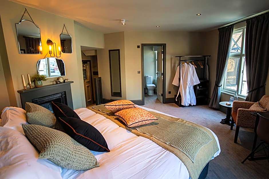 Kings Arms Hotel