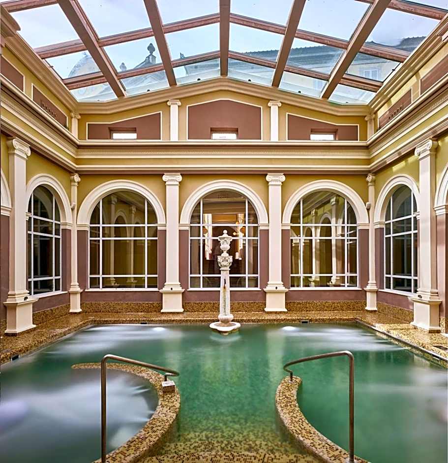 Bagni Di Pisa Palace & Thermal Spa
