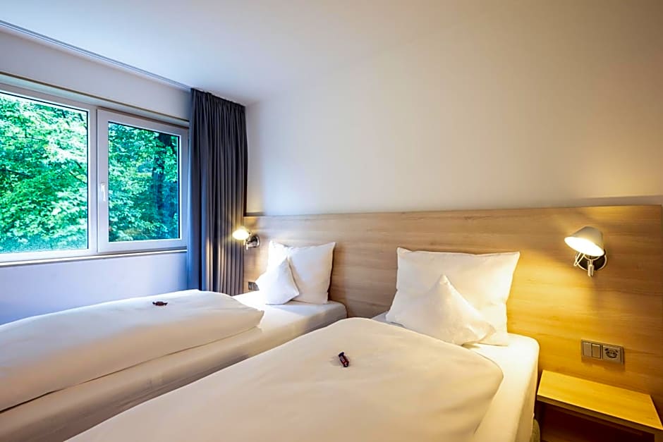 Serways Hotel Weiskirchen Nord