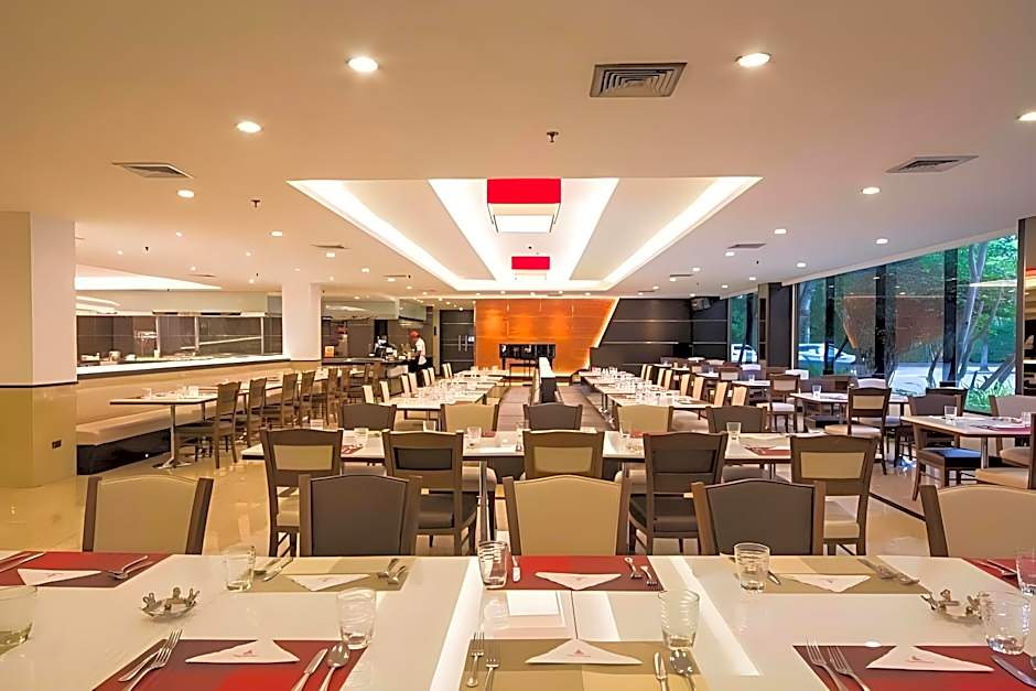 Sima Thani Hotel