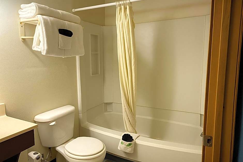 Homestead Inn Wolf Point Hwy 2