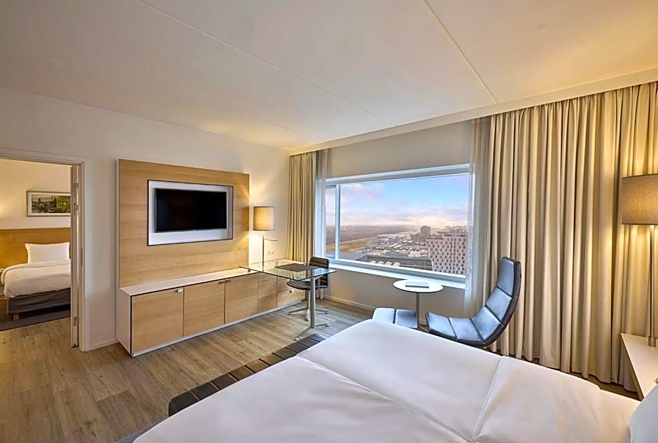 Crowne Plaza Copenhagen Towers By IHG