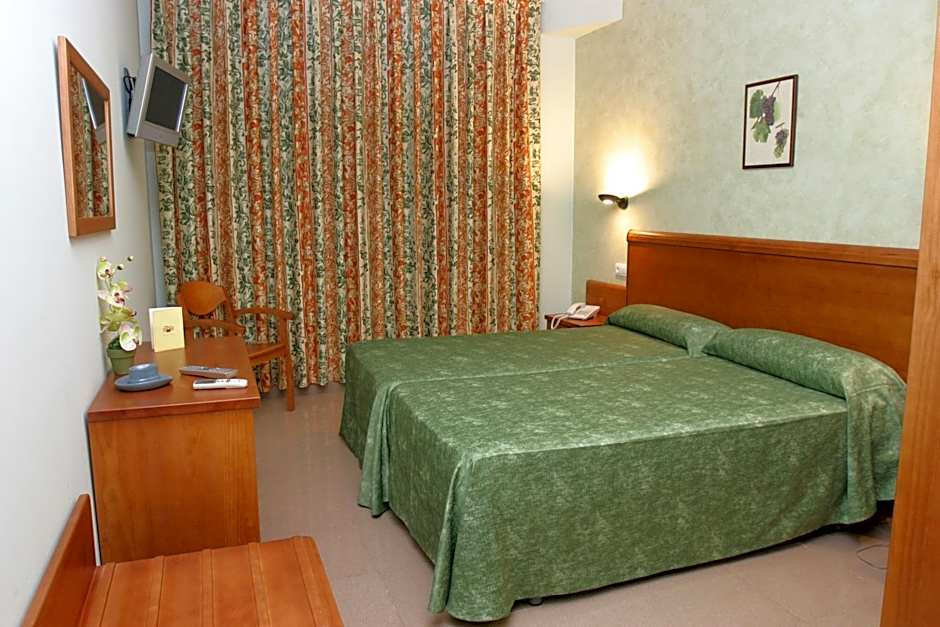 Hotel Fonda Neus