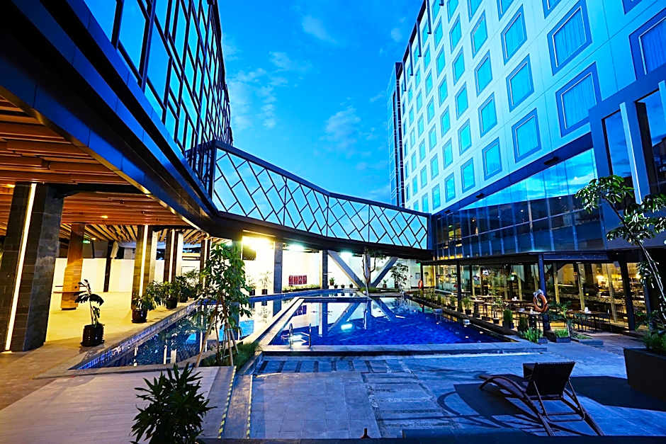 Holiday Inn Bandung Pasteur By IHG