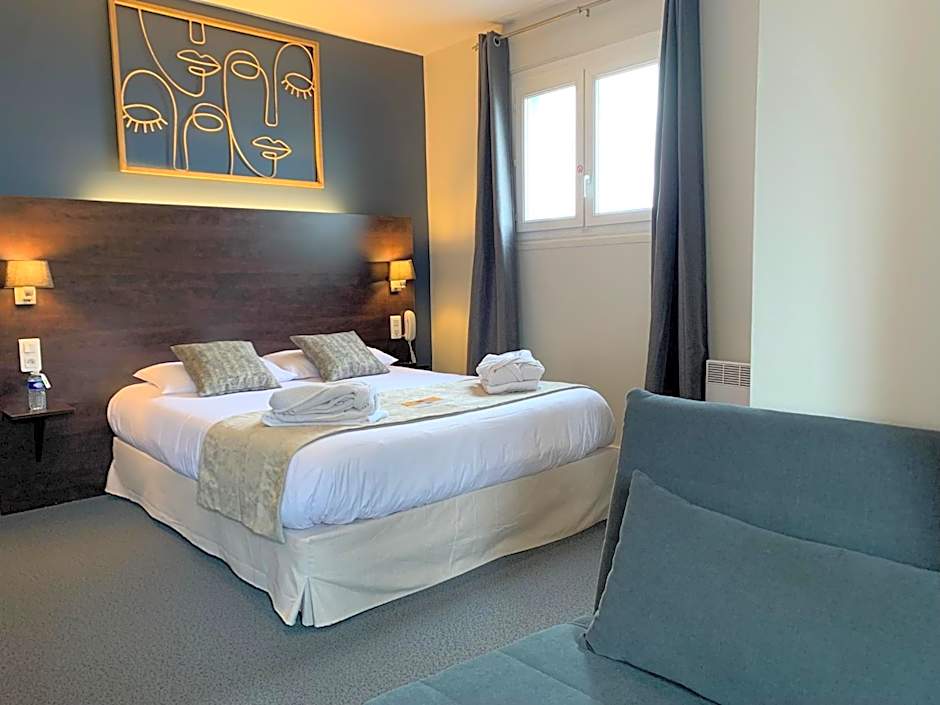 Logis hotel Aux Berges de l'Aveyron
