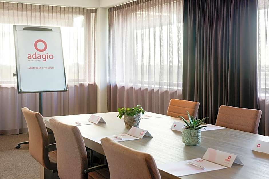 Aparthotel Adagio Amsterdam City South