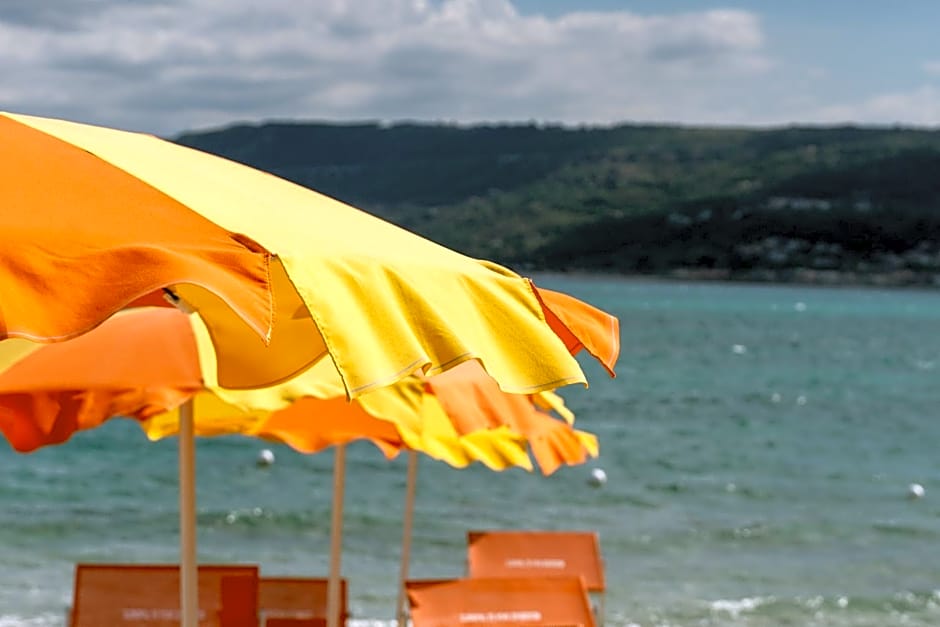 Hotel Baia Di Trainiti