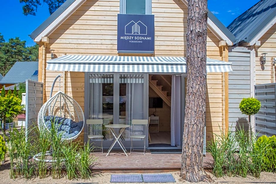 Domki Mi¿dzy Sosnami