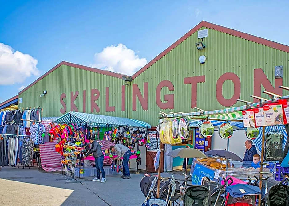 Unity Skirlington Coast Yorkshire