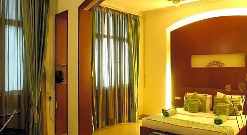Hotel Grand President