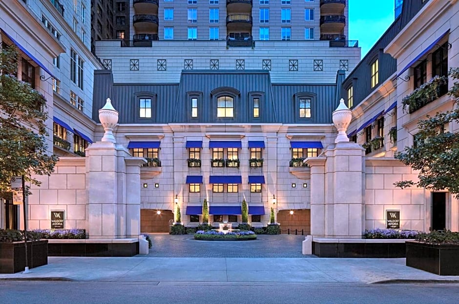 Waldorf Astoria By Hilton Chicago