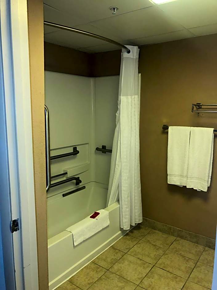SureStay Plus Hotel By Best Western Roanoke Rapids