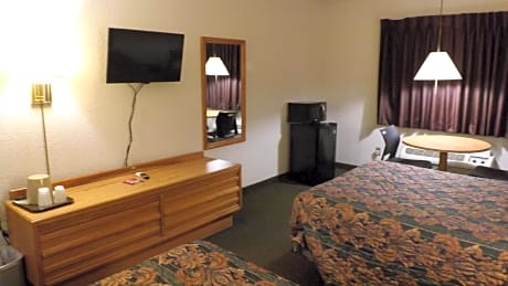 2 Double Beds - Smoking