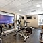 Holiday Inn Express Crestwood By IHG
