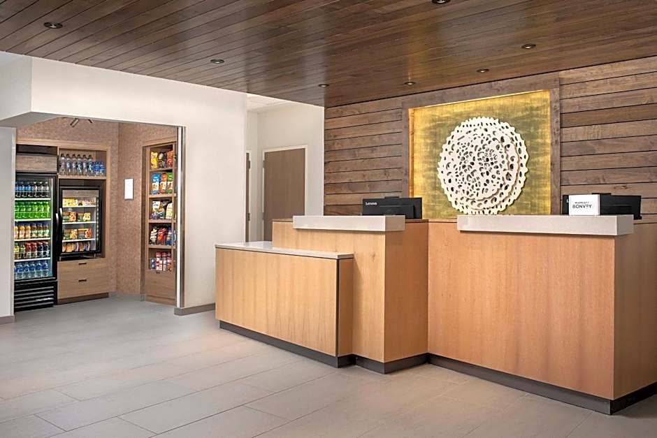 Fairfield Inn & Suites by Marriott Knoxville Lenoir City/I-75