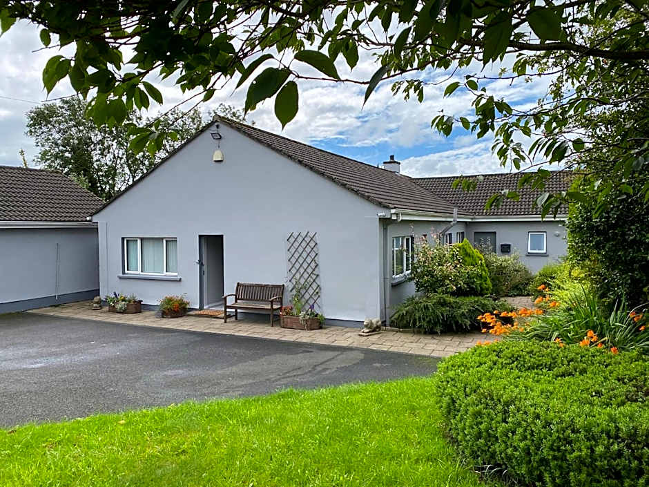 Elagh View Bed & Breakfast