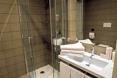 Small Double Room With Small Double Bed