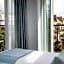 Hotel Plaza Elysees