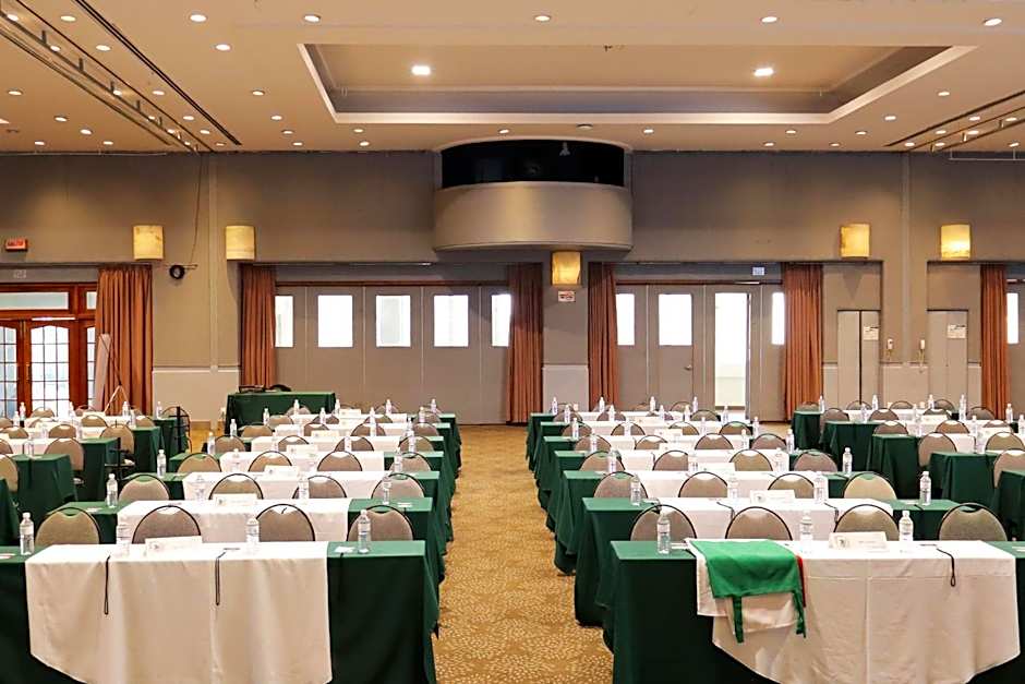 Hotel Fortin Plaza
