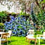 Logis Hotel de France et des Fuchsias