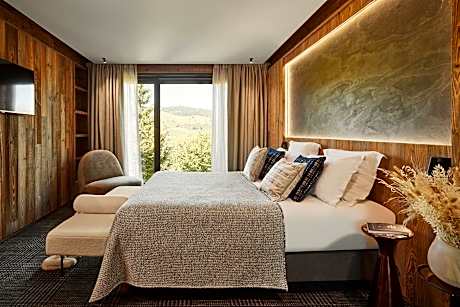 The Alpine Refuge with High Tea (dec-april)