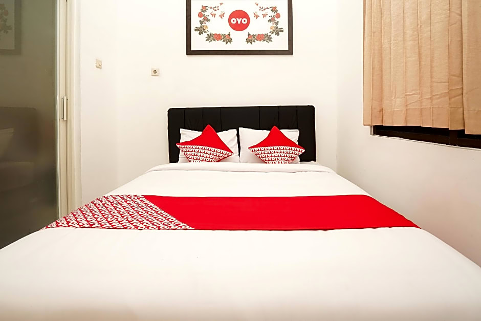 OYO 485 Marcello Residence