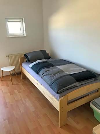 Standard Single Room with Shared Bathroom