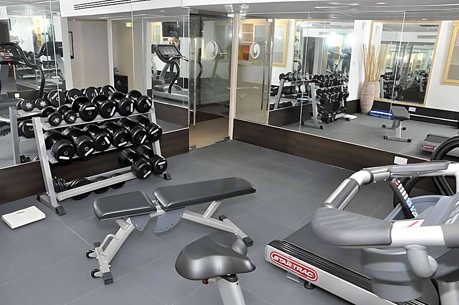 Phoenix Plaza Hotel Apartments