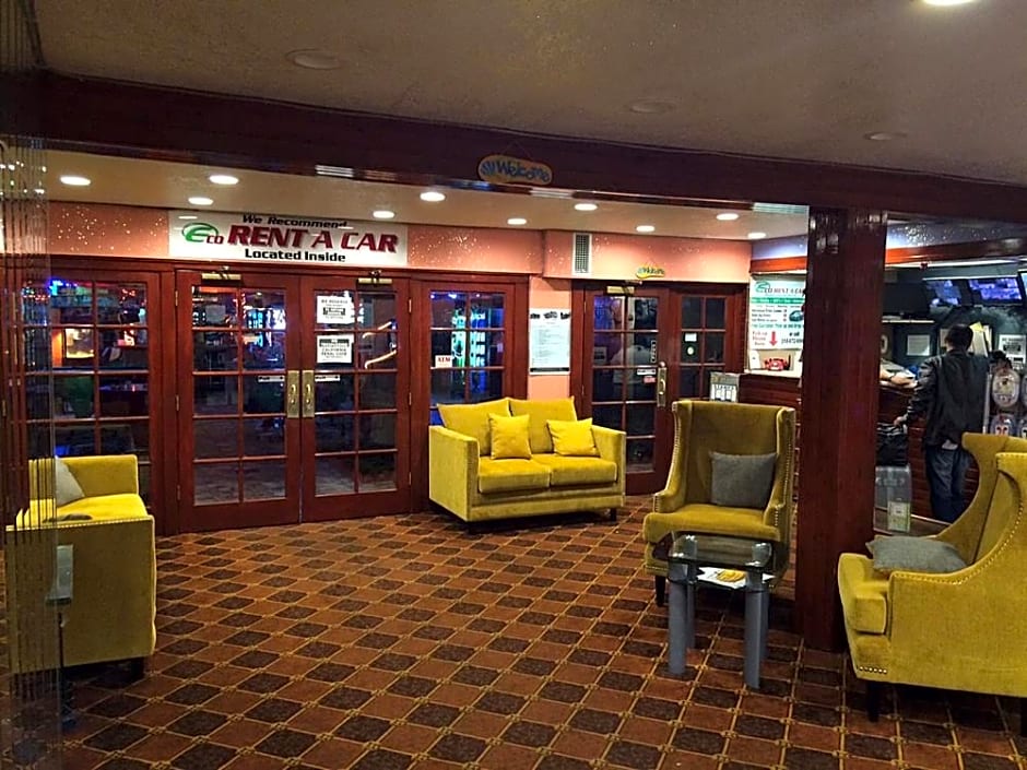 Tradewinds Airport Hotel
