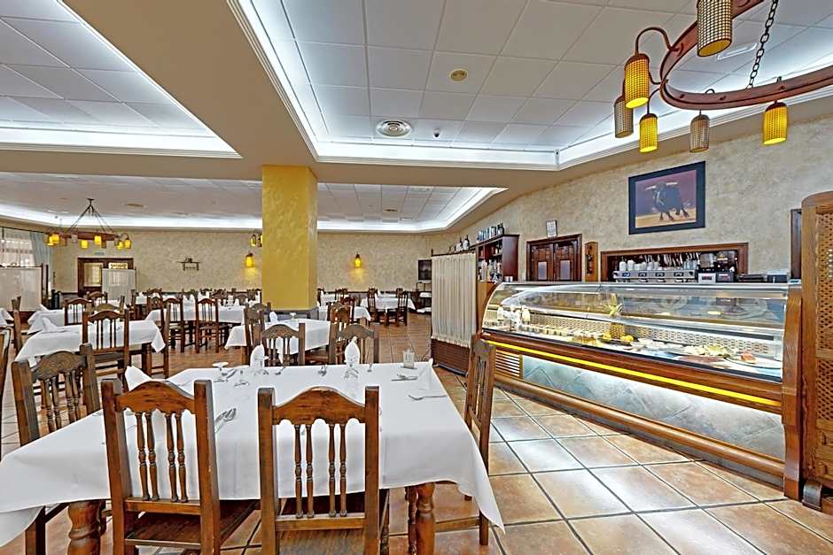 Moya Hotel Restaurante
