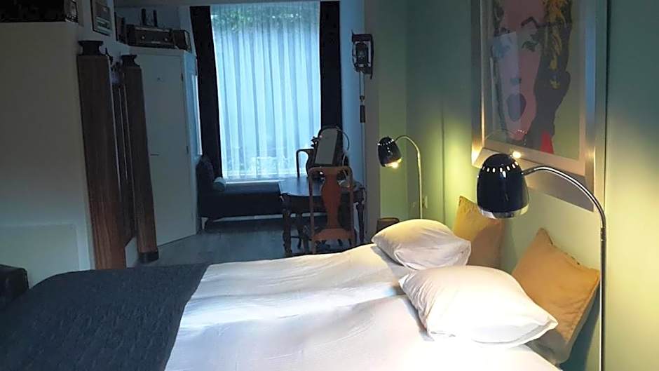 Bed & Breakfast WestViolet