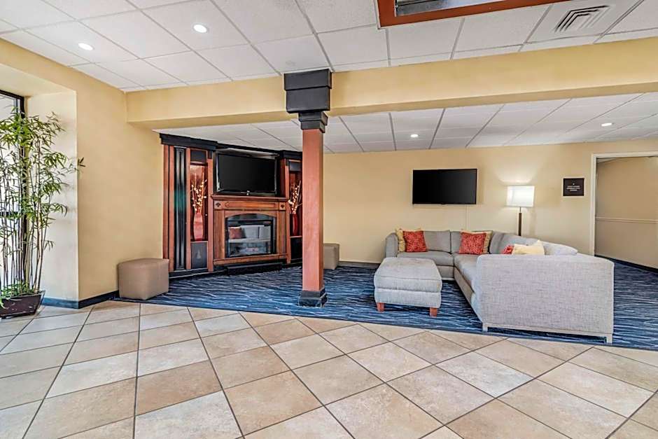 Best Western Plus Augusta Civic Center Inn