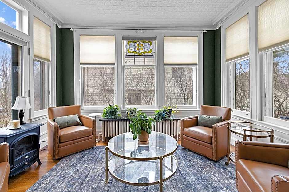 Salyards Mansion - Boutique Collection by Heirloom – Duluth, MN