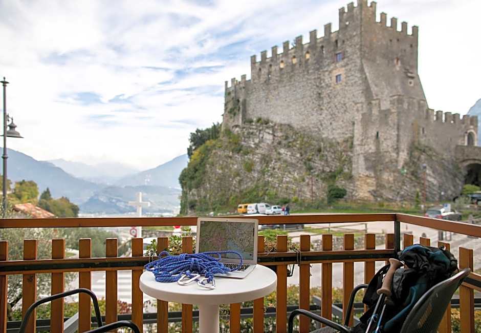 Hotel Antica Croce - Gardaslowemotion