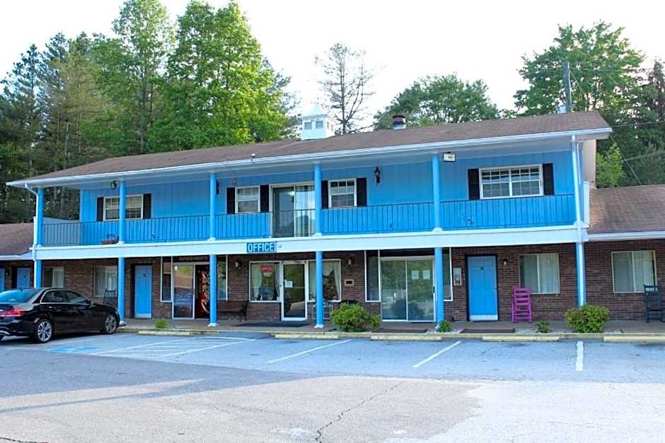 Colonial Inn Franklin