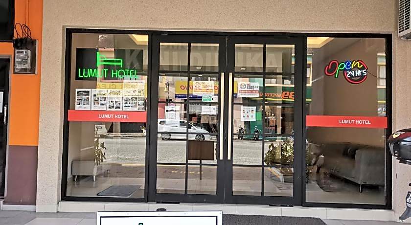 Lumut Hotel