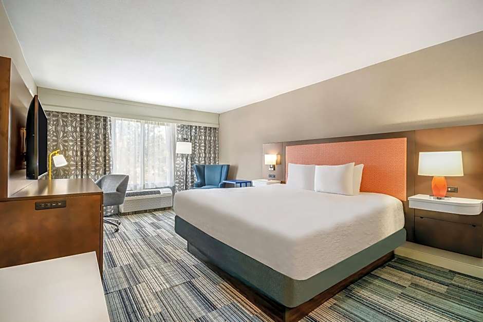 Hampton Inn By Hilton & Suites Tulare