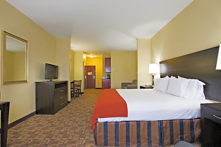 Holiday Inn Express and Suites Snyder By IHG
