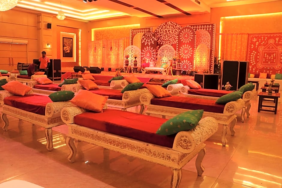 Hotel Kanha's Palm Springs, Bhopal