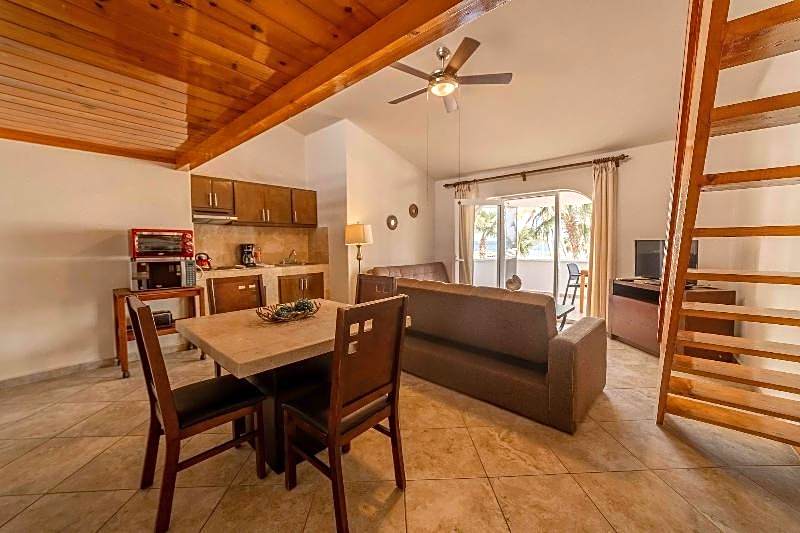 Club el Moro Hotel Suites