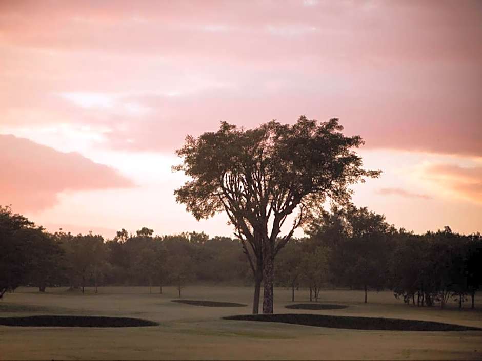 Nkonyeni Lodge & Golf Estate