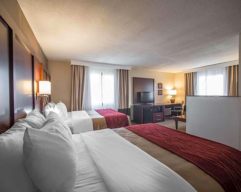 Quality Inn & Suites Boonville - Columbia