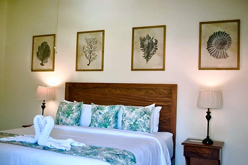 Hotel Playa Espadilla