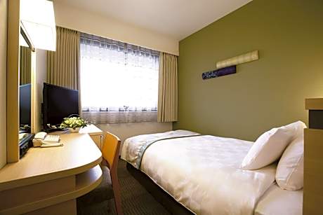Single Room - Non-Smoking