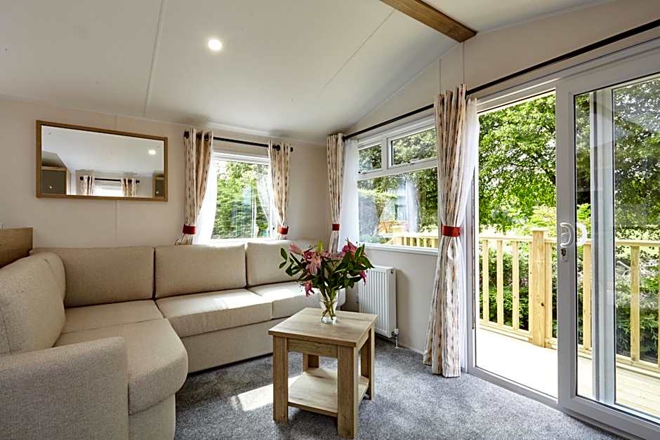 Braidhaugh Holiday Lodge and Glamping Park