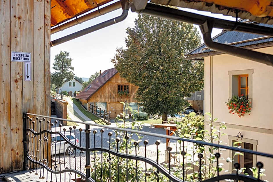 Youth Hostel Arsviva